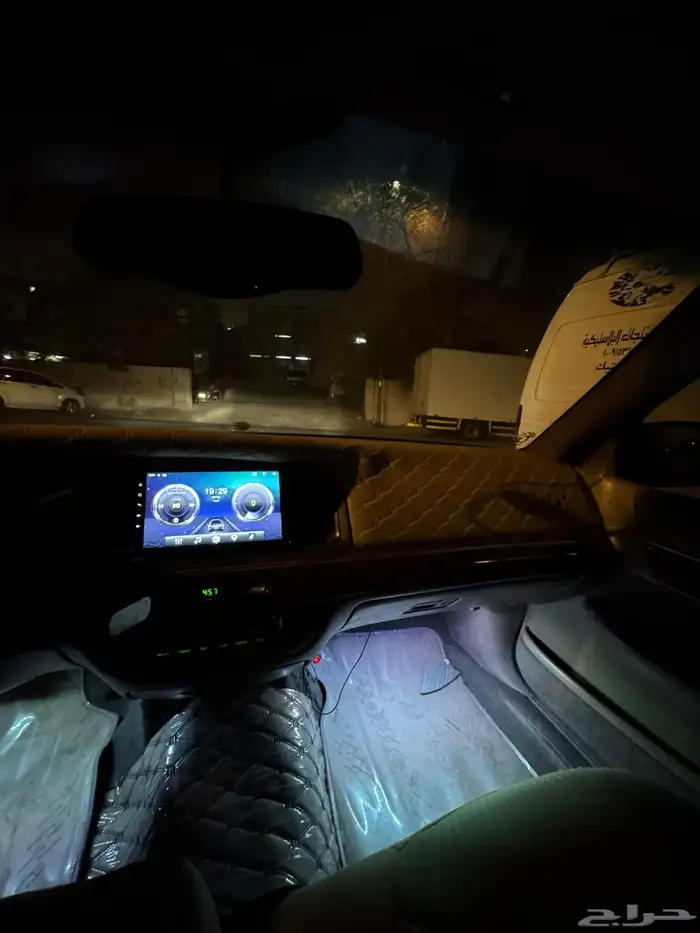 فورد جراند ماركيز موديل 2000 7