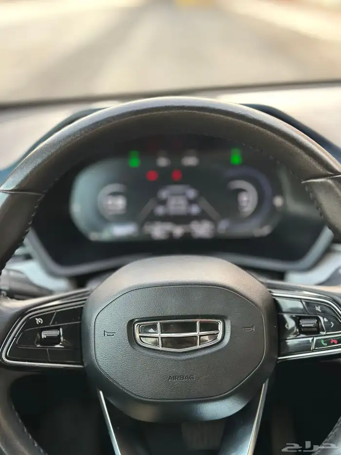 جيلي امجراند 7 عداد 54 الف 10