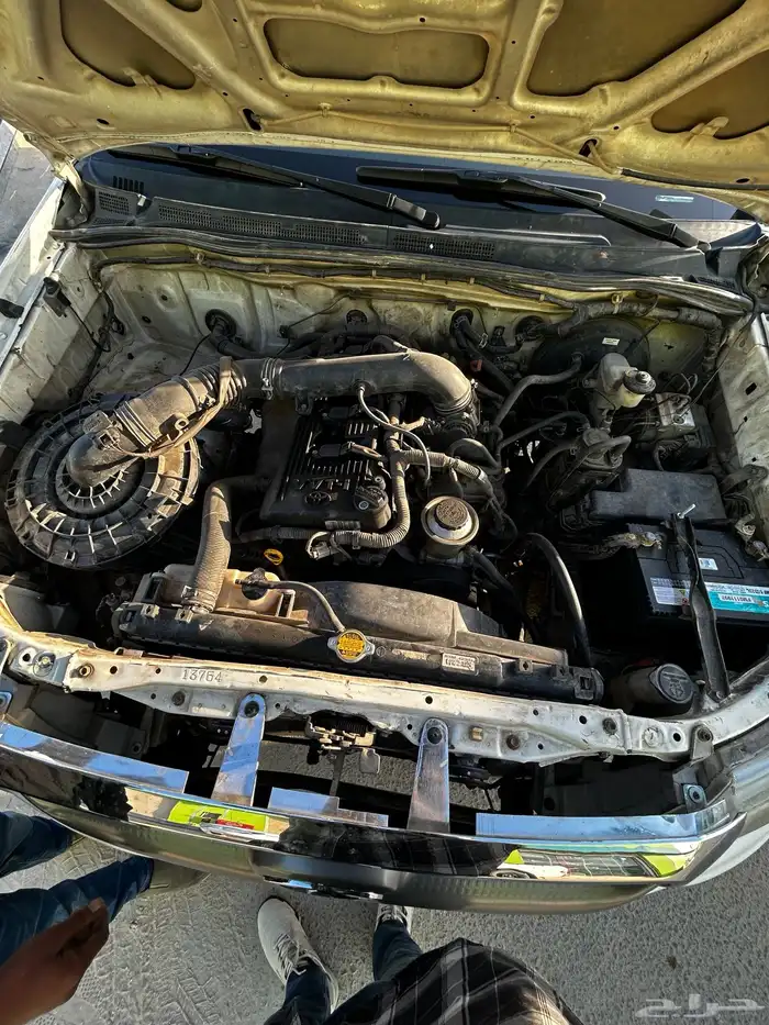 hilux 11 model Good condition Sar  35000 No 4