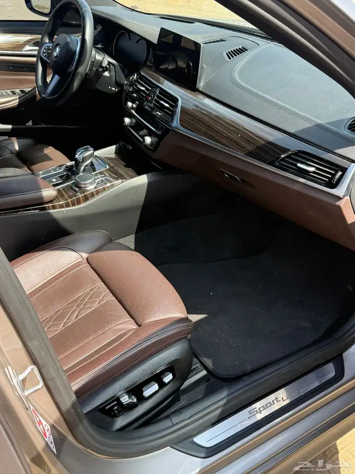 بي ام دبيلو الفئة الخامسه i530 2017 كومفورت 6