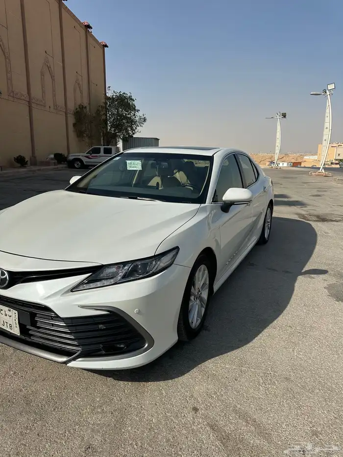 للبيع كامري 2021 5