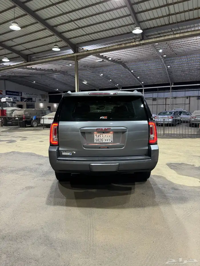 يوكن 2020 SLE عداد 70 الف كم . 7