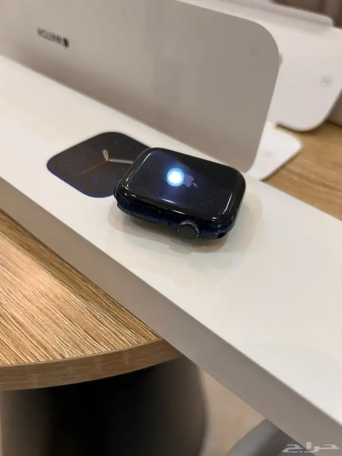 ساعة ابل Apple Watch 7