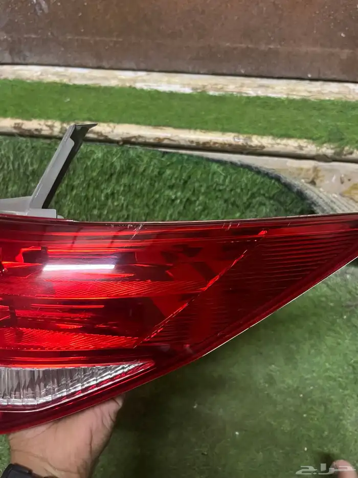 اسطب ركن يمين بريفيا 2006 إلى 2010 اصلي 9