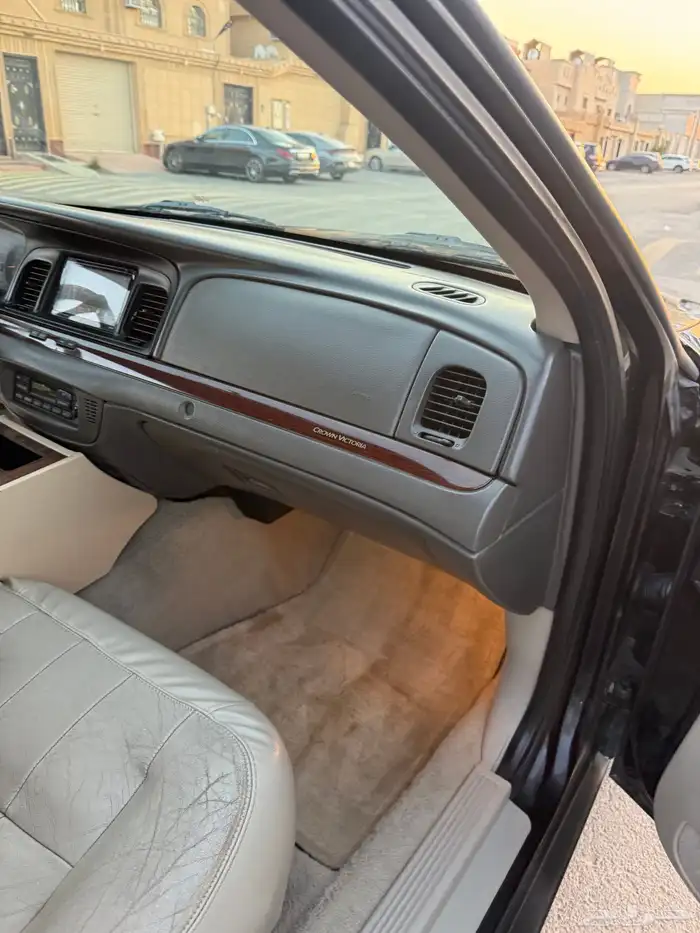 فورد فكتوريا 2011 نظيف جدا 55