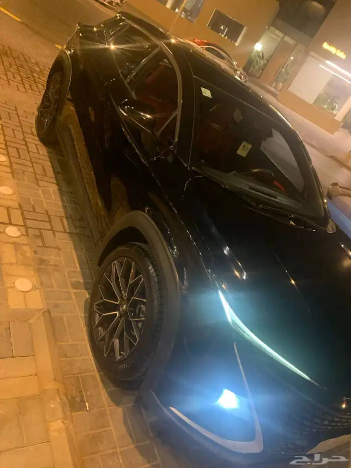 شانجان يوني تي 2023 أسود نظيف 1