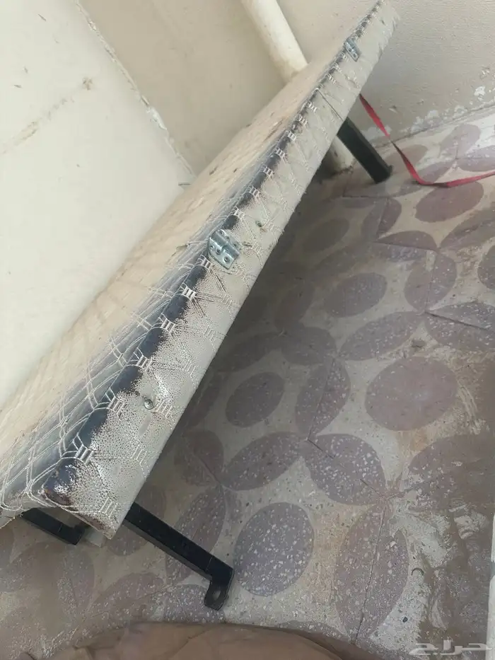 طبق لاندكروزر 1