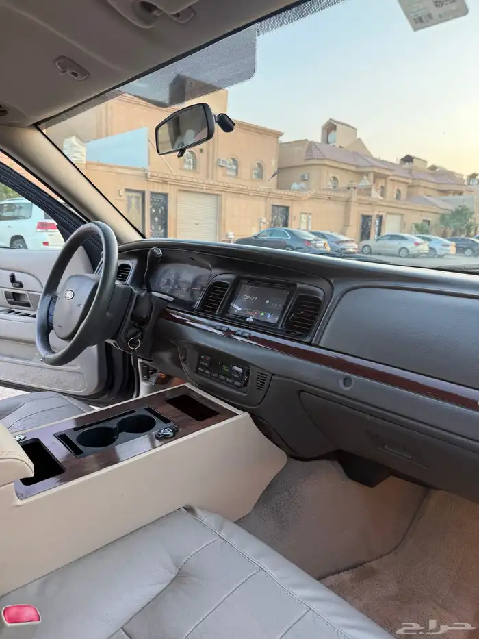 فورد فكتوريا 2011 نظيف جدا 58