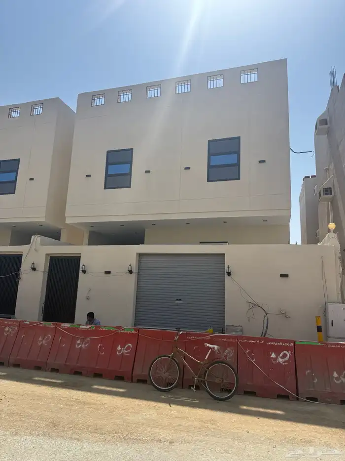 عمار للبع في مخطط ولي العهد 8 مفصولة 3