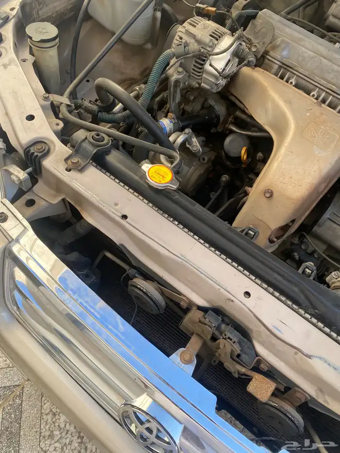 كامري مديل 1998. البيع تشليح كامل فقط ماتنقل عليها قسايم 4