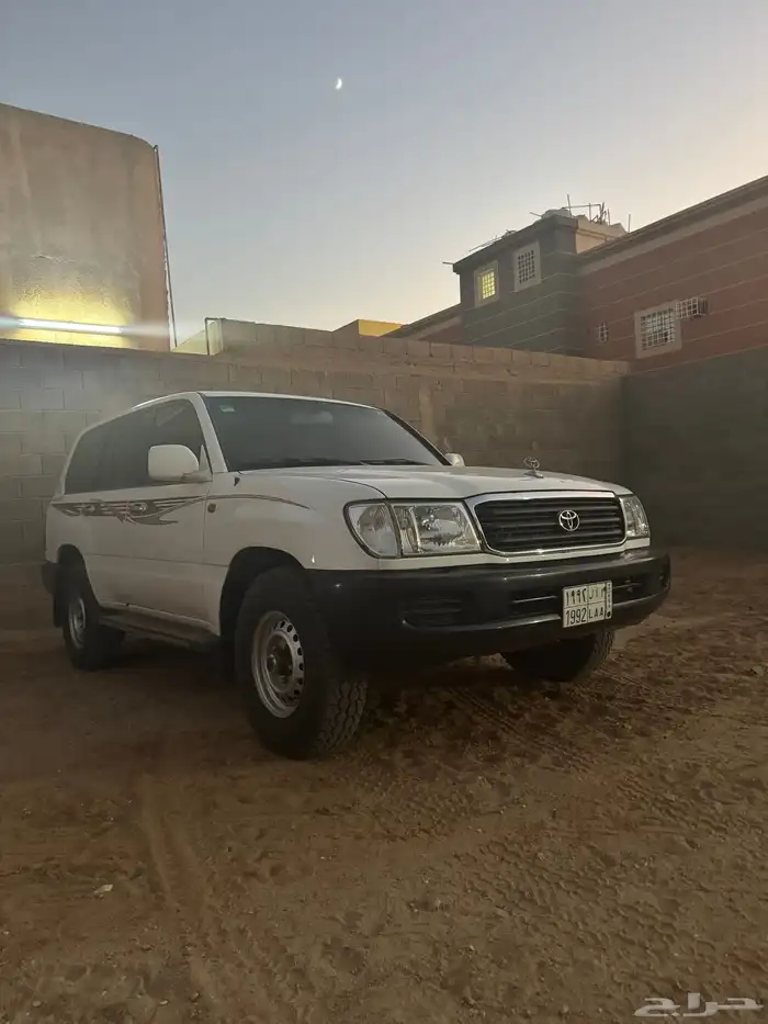 لاندكروزر 2002 1