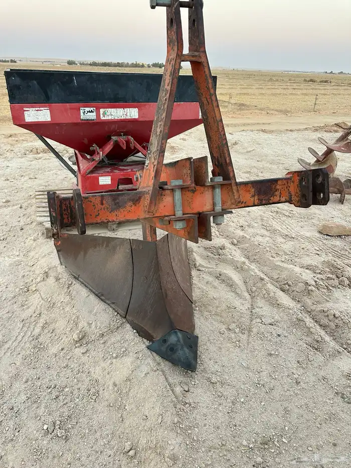 معدات زراعيه ( ملحقات حراثه ) 8