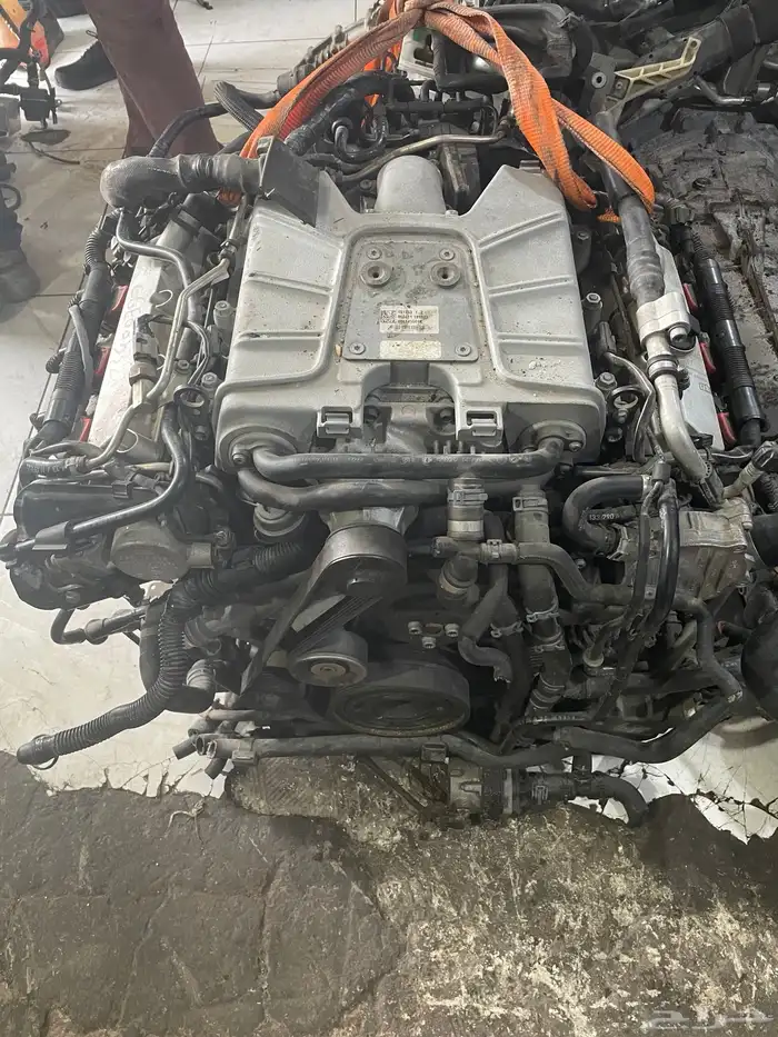 قطع غيار مستورد بورش واوادي بجميع فئاتها 54