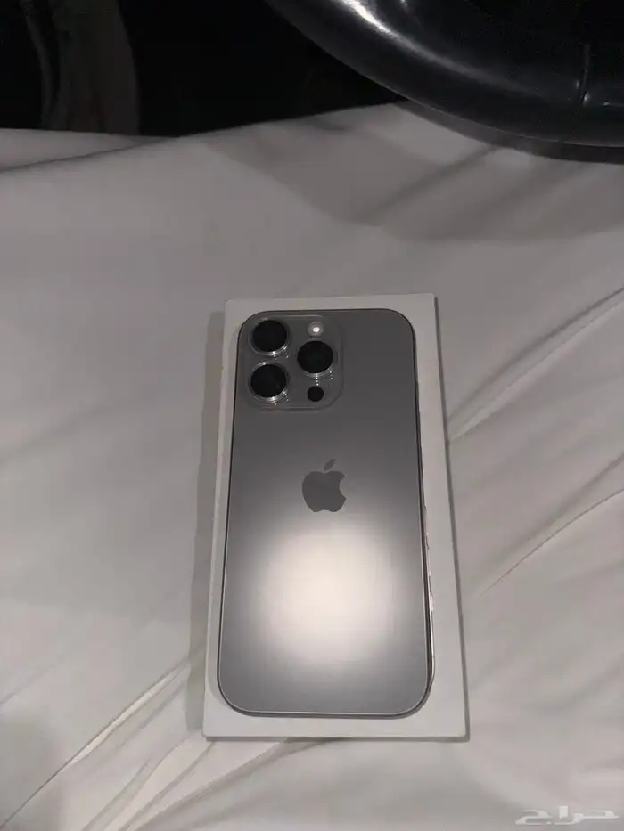 ايفون 16 بروا للبيع استخدام شهر ونص والبطاريه 100 ونظيف 3