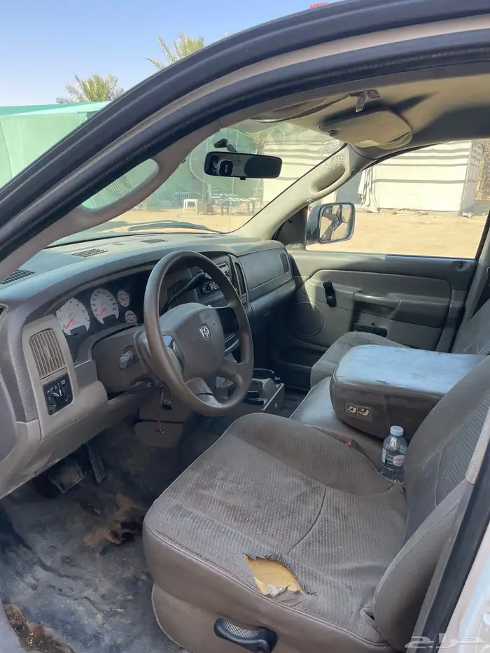 دوج رام 3500 دبل تاير قير تماتيك بنزين دفع خلفي فقط مجهز 3