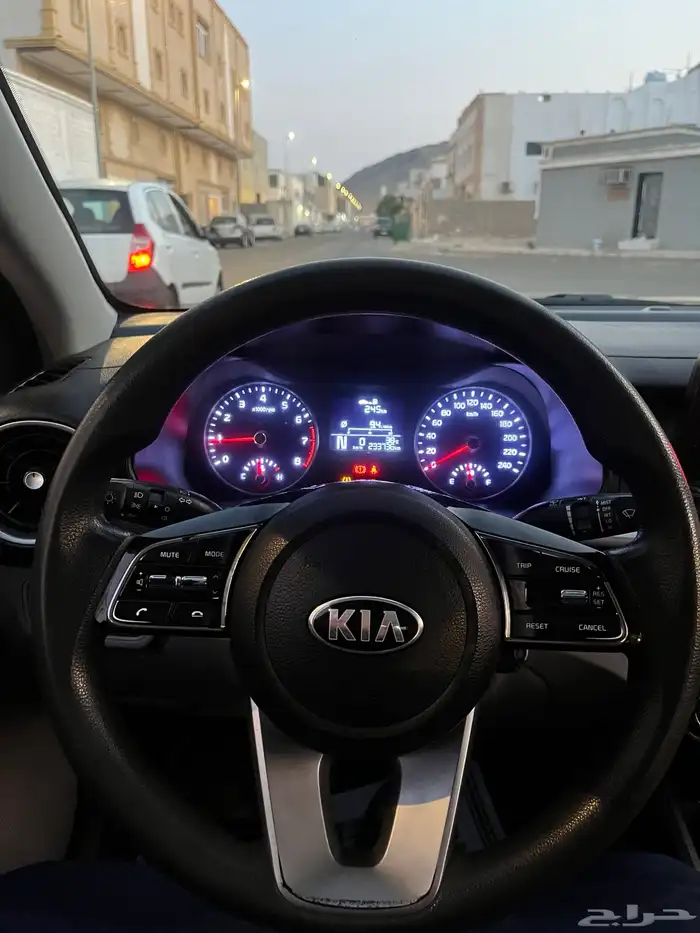 كيا سيراتو 2019 7