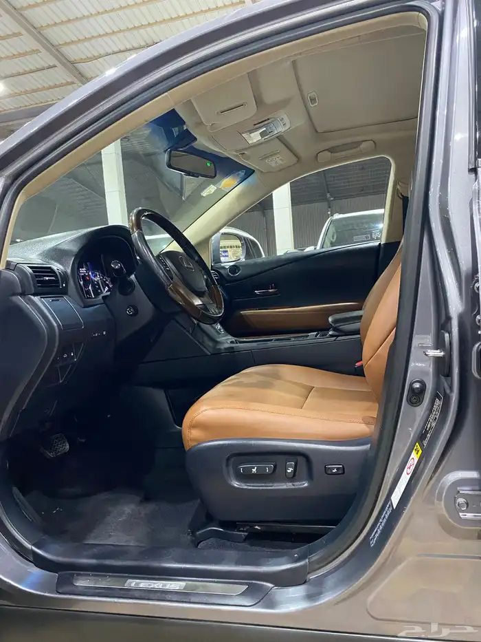 لكزس RX350 المديل 2015 العدد 199 الف 4