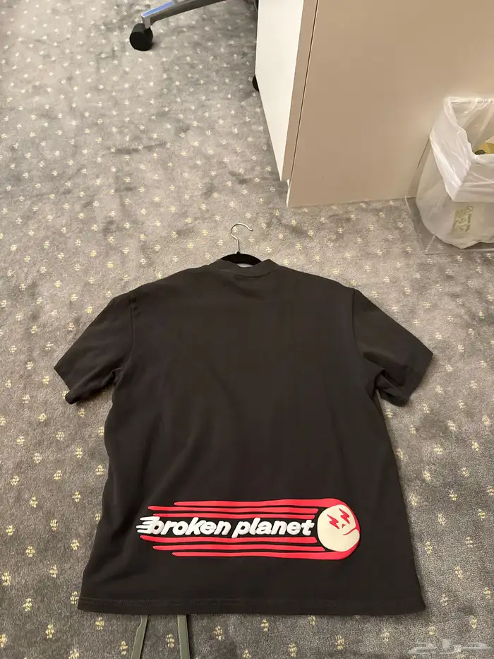 broken planet   the future is here shirt  size S 2