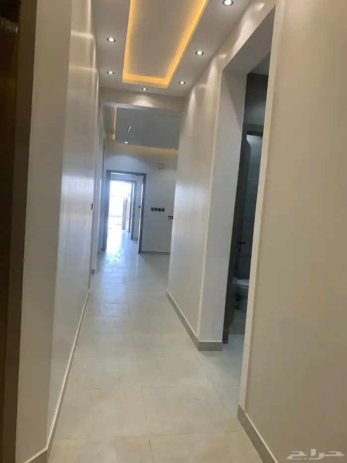 للبيع شقق ارضي بحوش مدخل سياره من 520 با الخميس 24