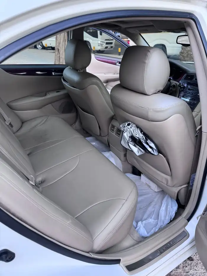 لكزس Es 300 نظيفة جدا  استخدام شخصي 6