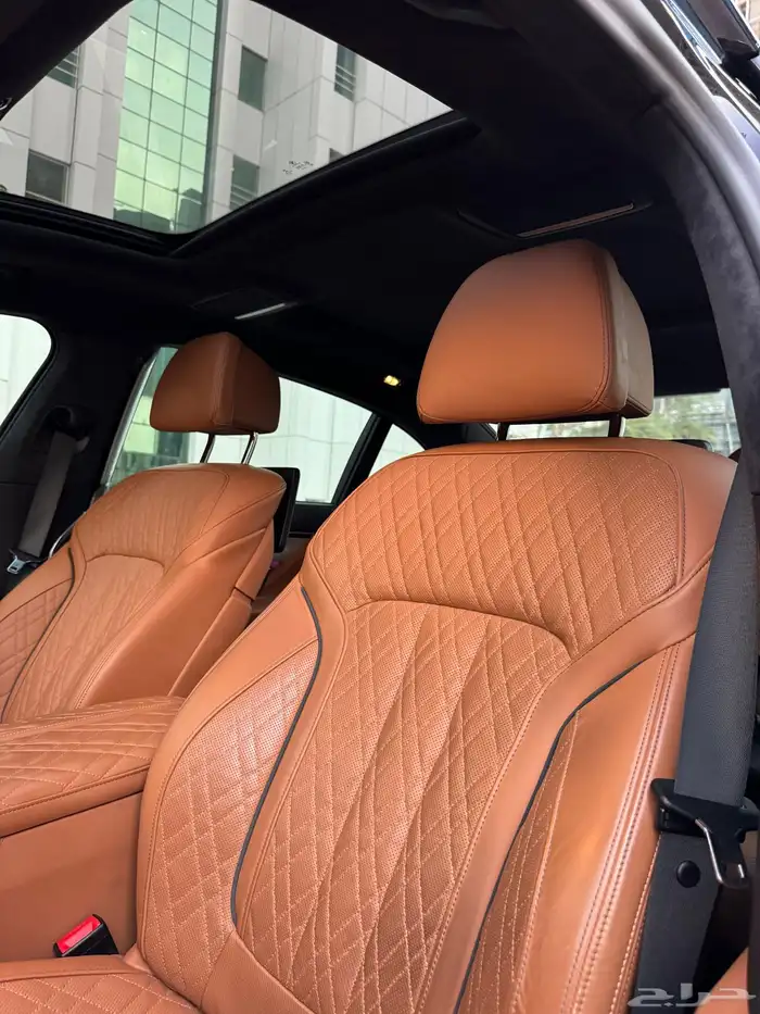 بي ام 740i 2021 ضمان وصيانه 7