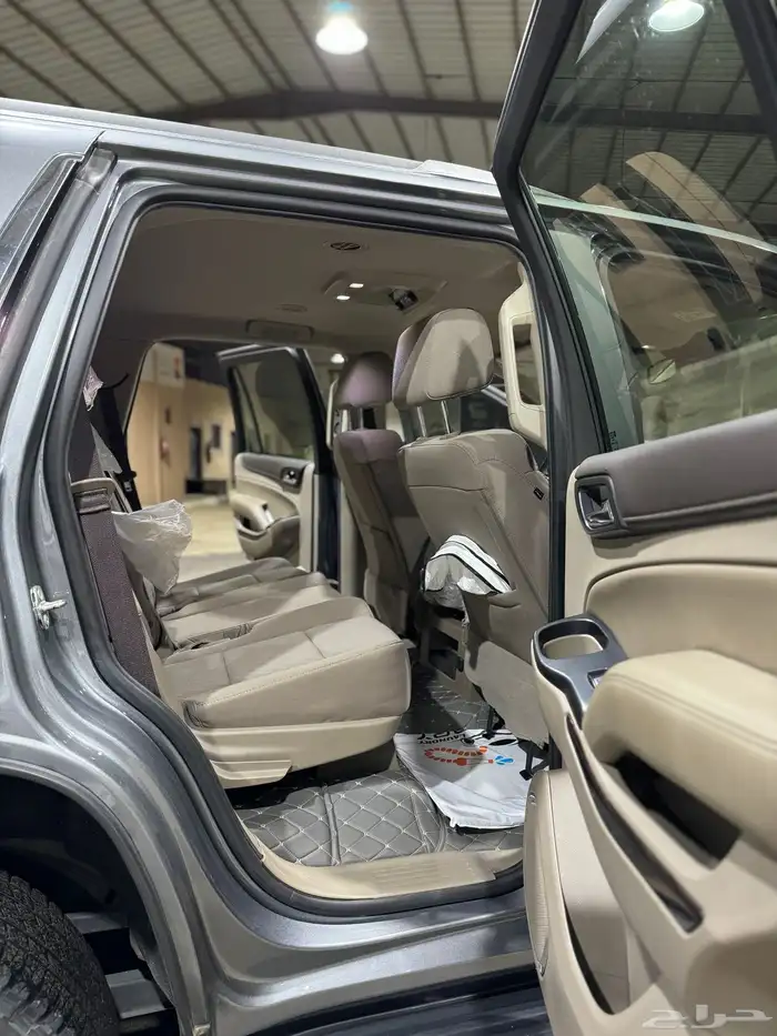 يوكن 2020 SLE عداد 70 الف كم . 11