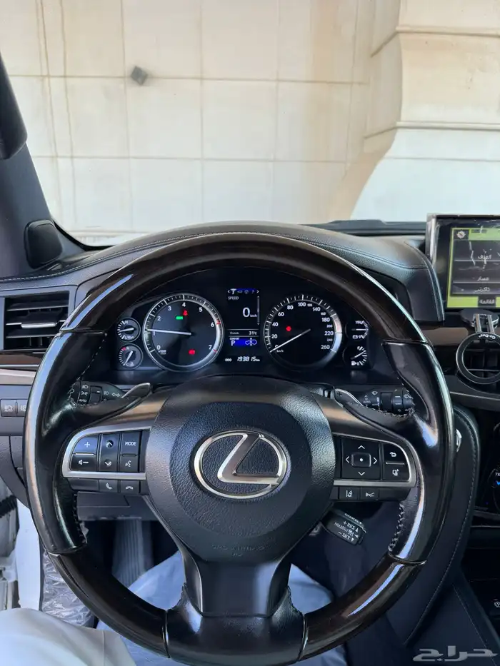 لكزس 2016 فل كامل 19