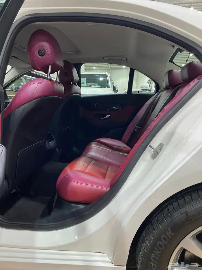 ميرسيدس C200 المديل 2018 العدد 187 الف 5