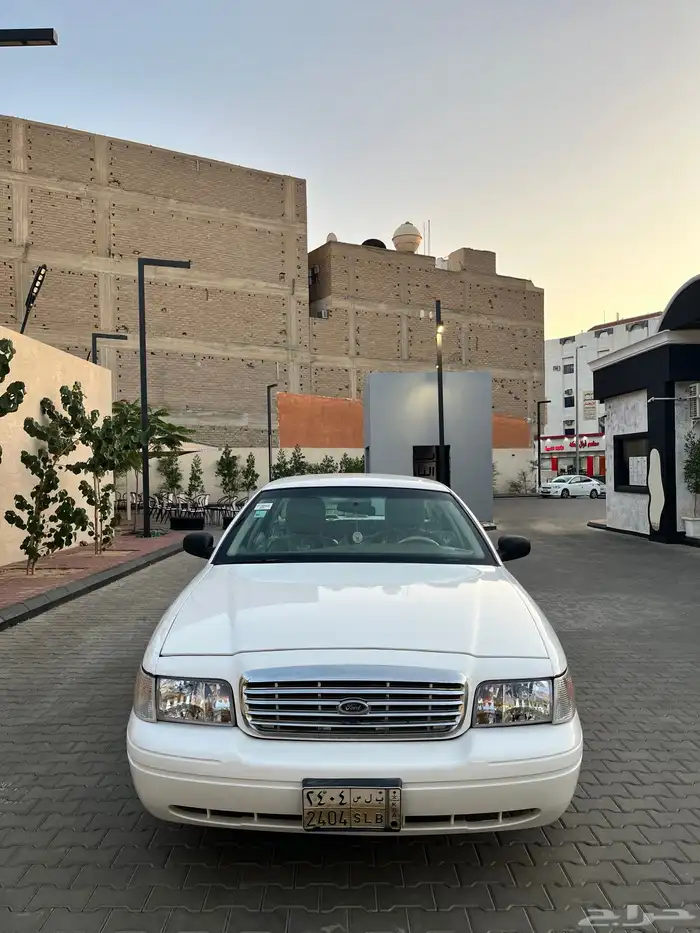 فورد فكتوريا 2