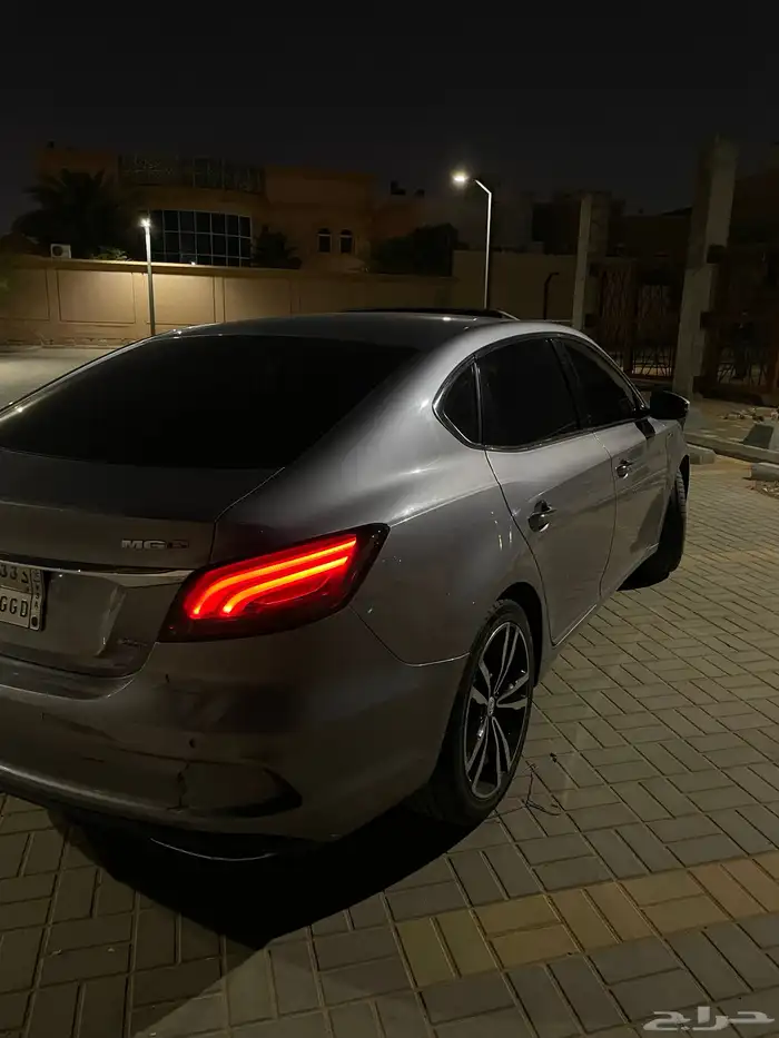 MG6 2020 للبيع ممشى 112 الف 15
