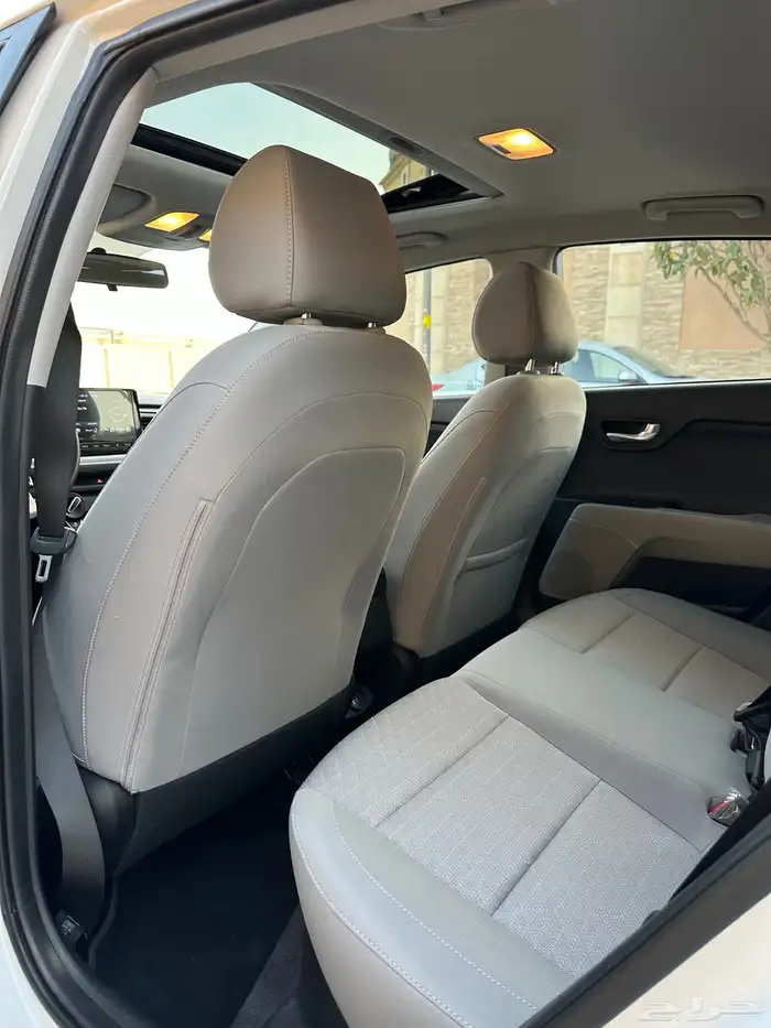 كيا ريو هاتش باك فل كامل العداد 21 الف فقط مخزن 2023 20