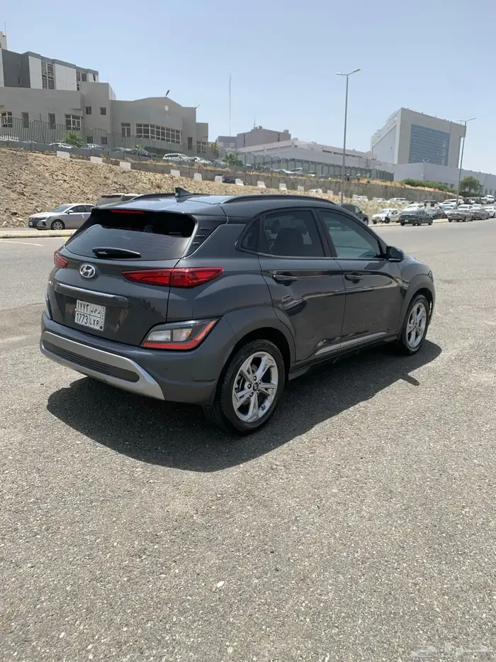 كونا 2023 نص فل (كمفورت) للتنازل نظيف جدا 5