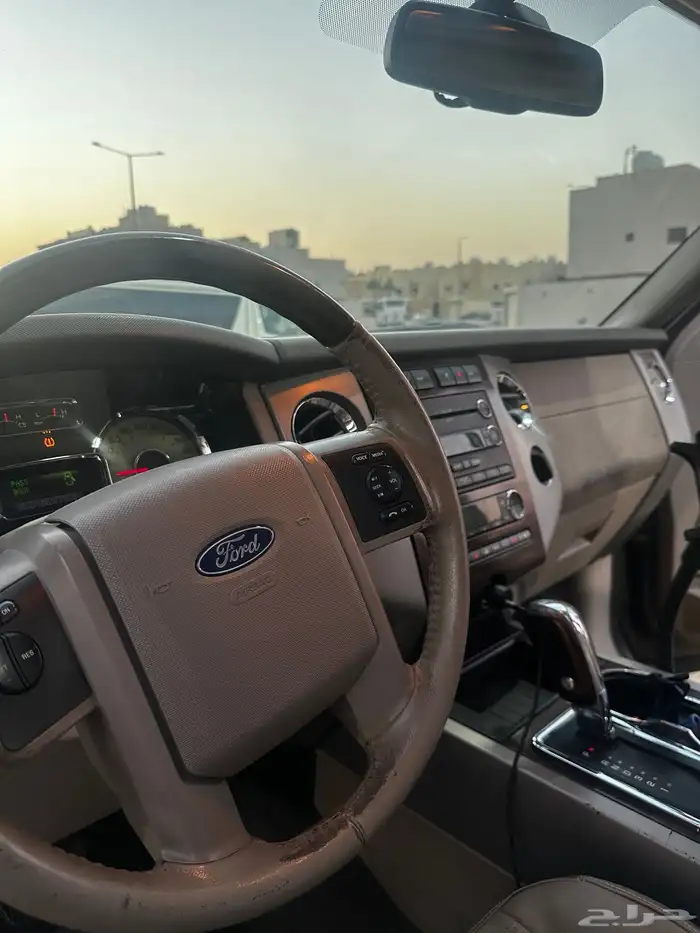 فورد اكسبيدشن 2009 لمتد دبل 12