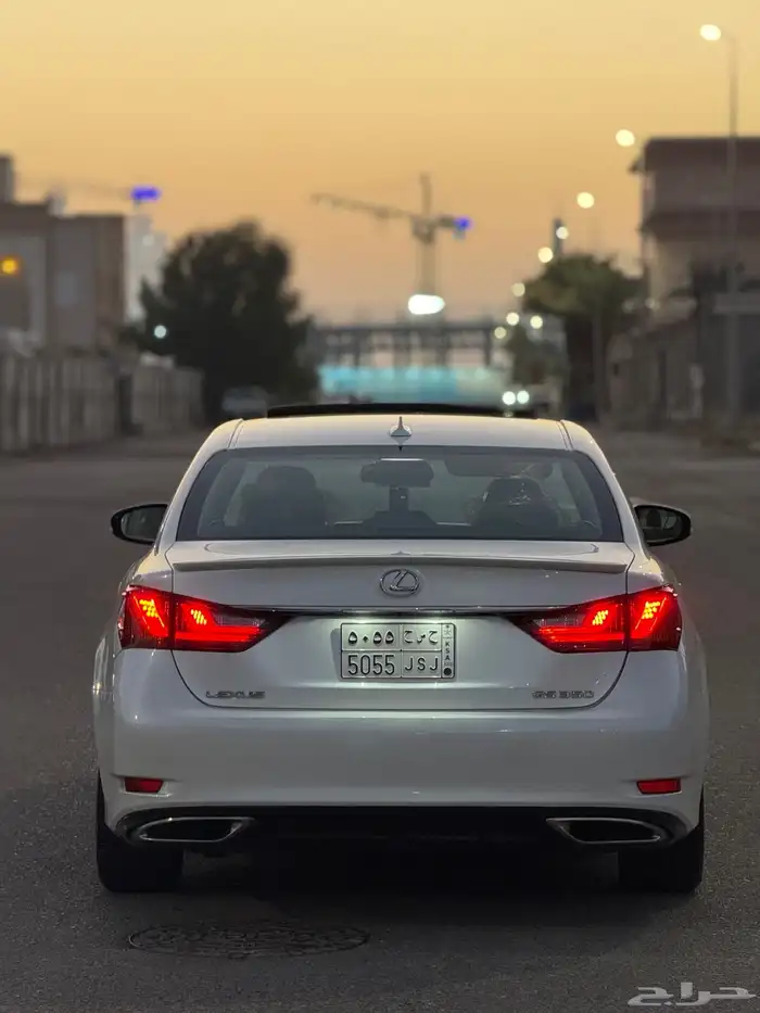 لكزس GS 2014 9