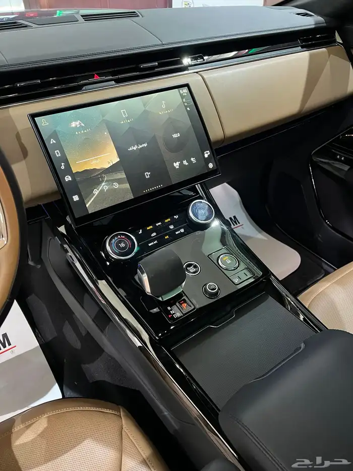 رنج روفر سبورت أوتوبيوغرافي 2023 ناغي 10