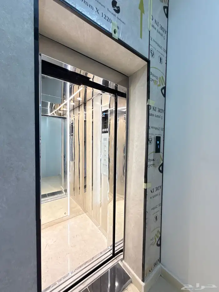 للبيع شقق ارضيه وعلويه بحي الموسي وسط الخدمات وحديقه 41