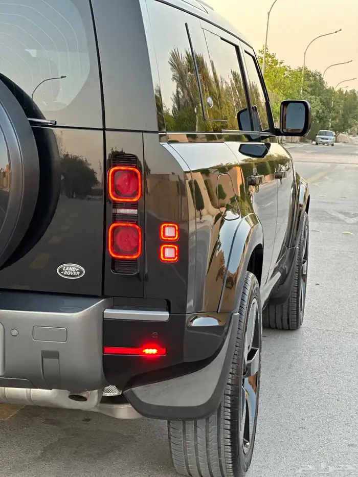 ديفندر 6 سلندر 2022 تحت الضمان HSE ( تم البيع ) 54