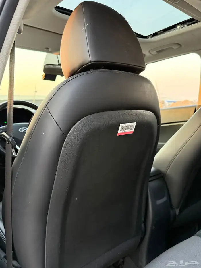 هيونداي فينيو 2021 فتحت فل كامل بحالة الوكاله للبيع 13