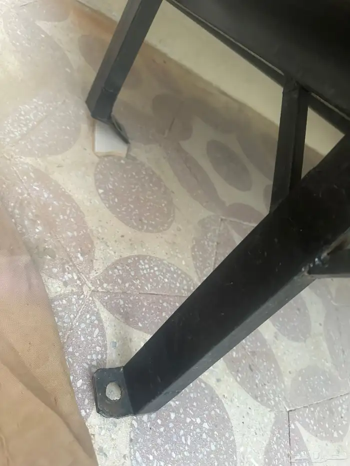 طبق لاندكروزر 2