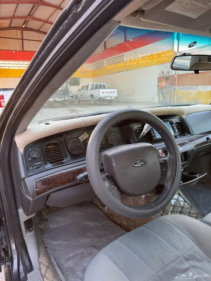 فورد فكتوريا 2005 5