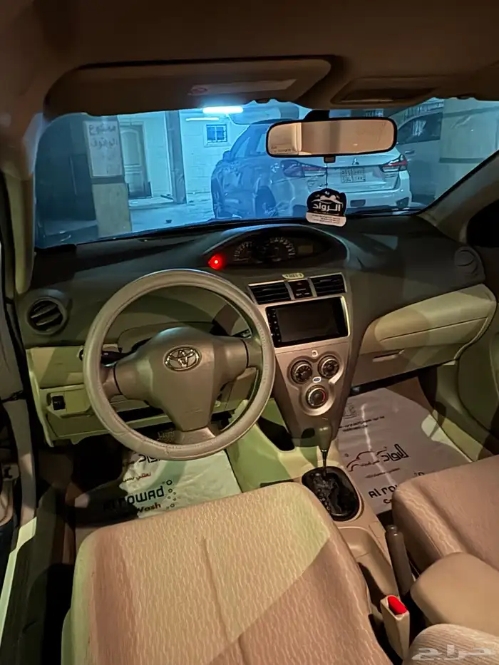 يارس 2013 مخزن شبه الجديد ستاندر 12