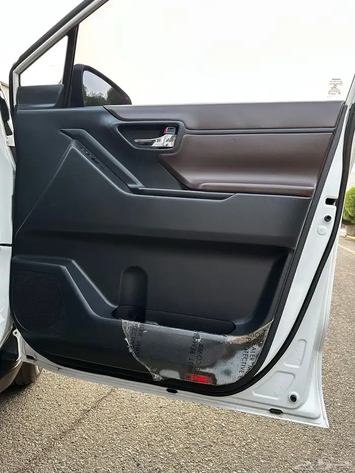 انوفا بنزين GL 2024 9