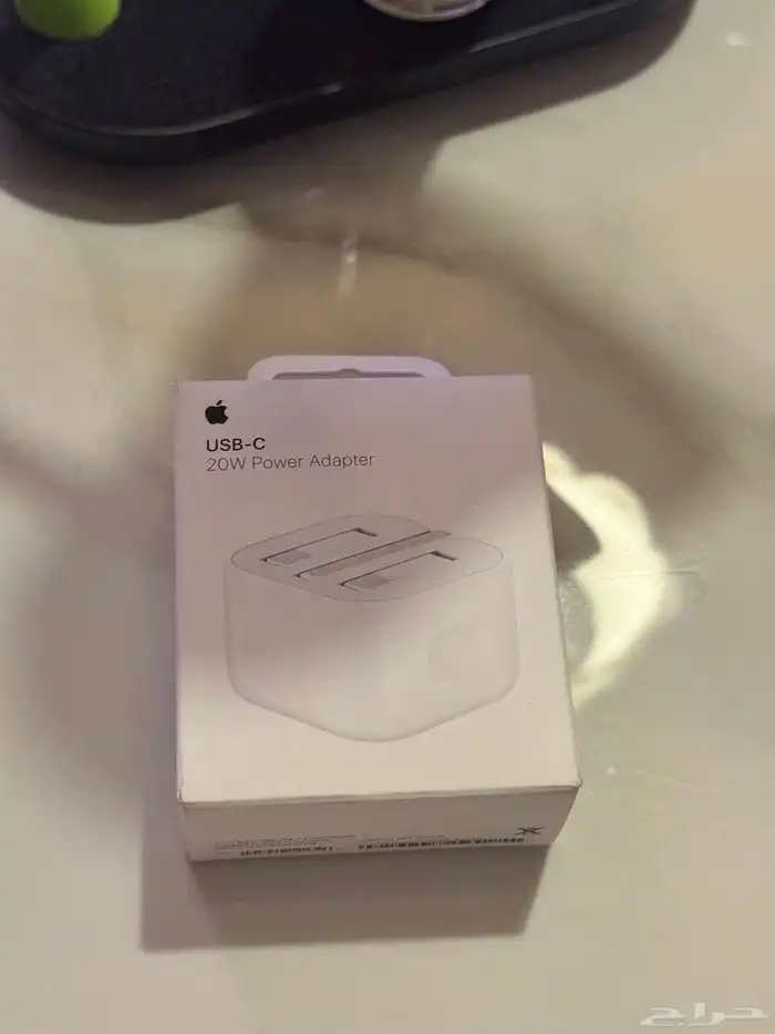 أبل محول طاقة نوع سي  20 واط  أبيض 0