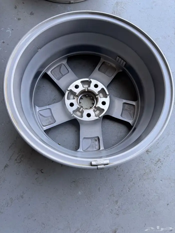 جنوط كيا k5 اصلي الوكالة مقاس 16 موديل 2024 7