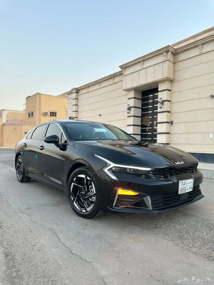كيا K5 فل كامل 2024 بحالة الوكالة 2