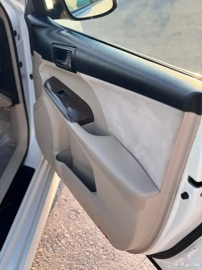 للبيع كامري 2012 29