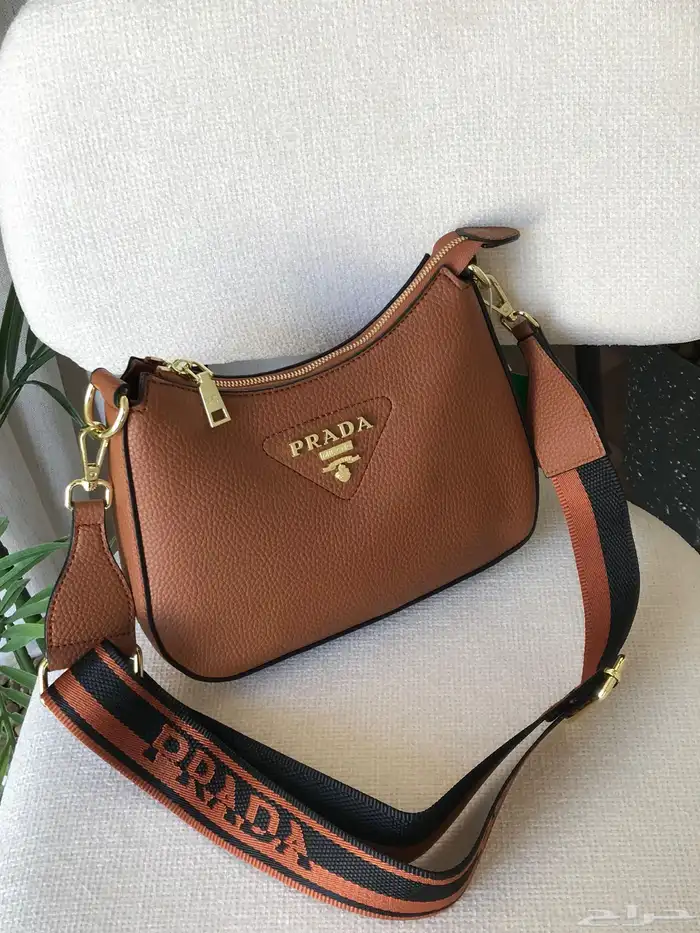 شنط ماركات ماركات درجه اولى مع ملحقاته 0