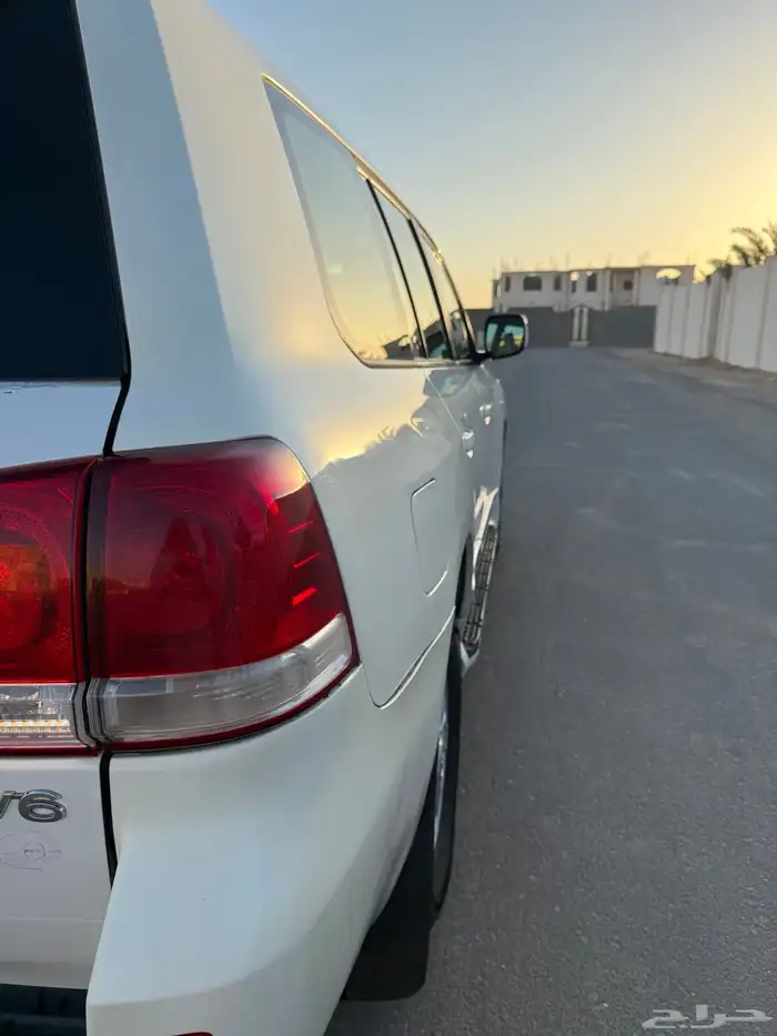 لاندكروز جي اكس تماتيك 2008. 6 سرندل 8