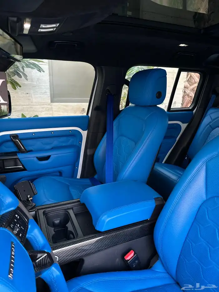 ديفندر اوربن HSE 2021 40