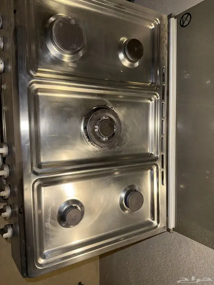فرن ايطالي 5 عيون نظيف وشرط 3